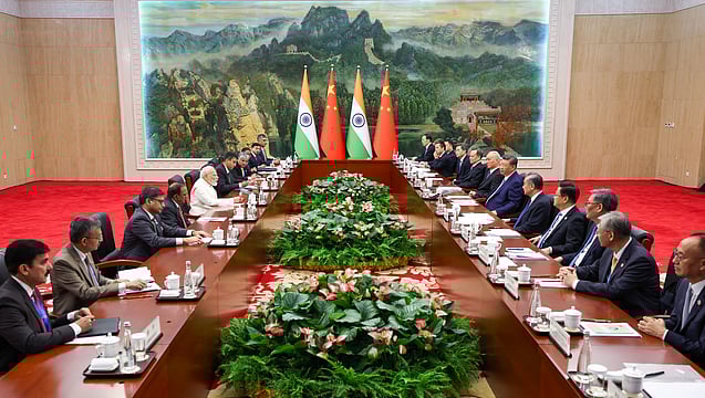 Modi, Xi Vows to Expand Economic Ties to Stabilise World Trade, to Work for Fair Solution to Border Issue