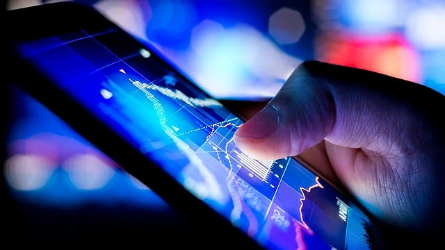Stock Markets Extend Previous Day's Rally; Sensex Climbs over 200 Points      