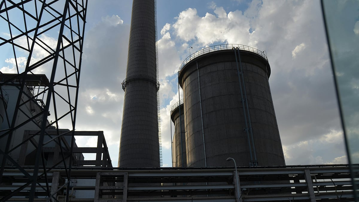 Battery storage units to be installed near coal power plants to stabilise electricity supply - Photo by Daryana Vasson