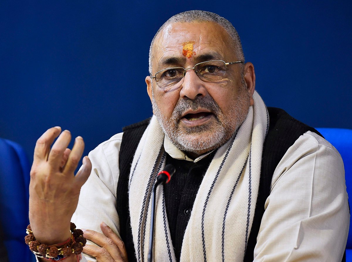 Kamal Singh : Union Textiles Minister Giriraj Singh