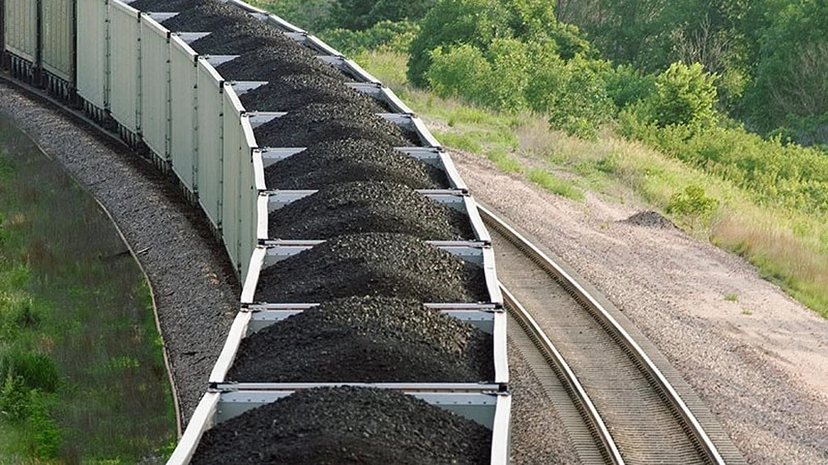 India’s coal imports dip in July on weak demand