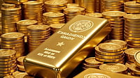 Gold Falls ₹100 to ₹1,24,600/10g; Silver Trades Flat In Delhi Markets Gold Price
