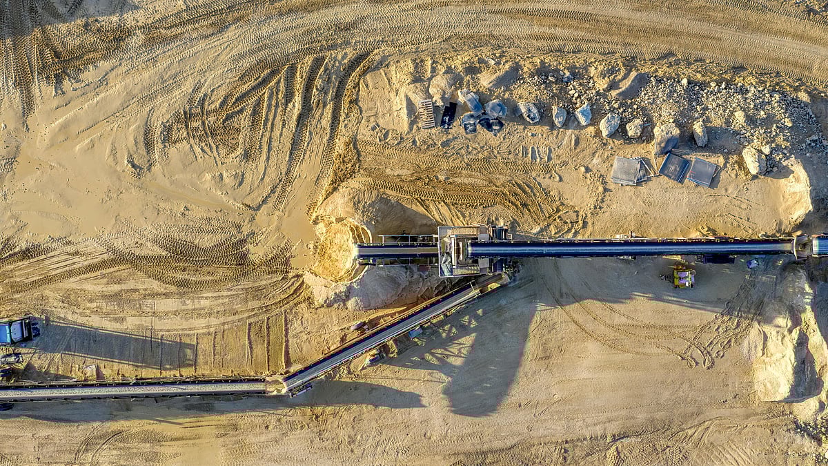 Mining of atomic and critical minerals in India gets fast-track approval - Photo by Tom Fisk