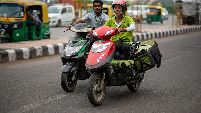 GST Council Retains 5% EV Tax, Strengthening India’s Clean Mobility and E-Commerce Logistics