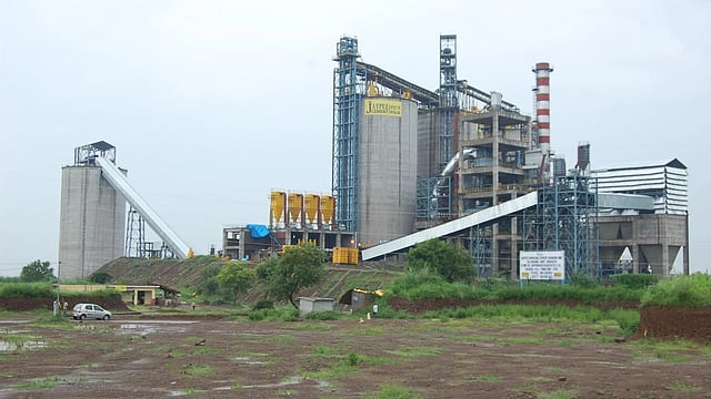 Vedanta Seeks CCI Nod for ₹17,000 Crore Jaiprakash Associates Bid