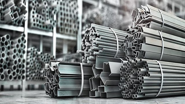 Govt Plans ₹5,000 Cr Scheme to Promote Decarbonisation in Steel Industry: Steel Secy