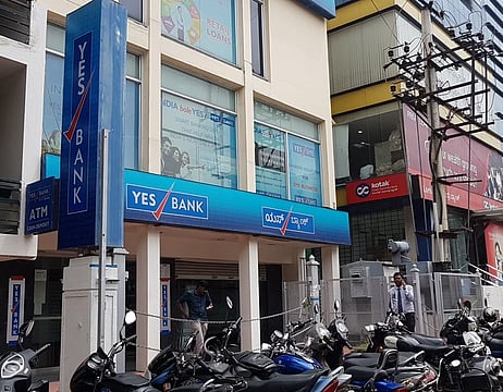 SBI Divests 13.18% Stake in Yes Bank to Sumitomo Mitsui Banking Corp for ₹8,889 Cr