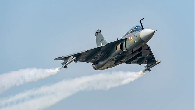 Govt Seals ₹62,000 Cr Contract with HAL to Procure 97 Tejas Jets for IAF   