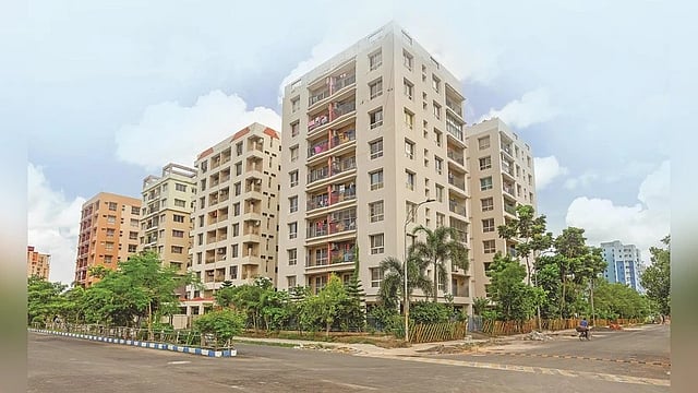 UP RERA Approves 15 New Projects Worth 2,434 Cr Across Eight Districts