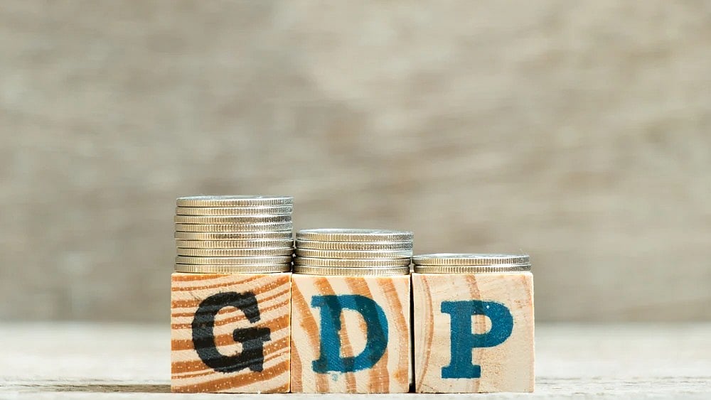 RBI Raises FY26 GDP Growth Projection to 6.8%, Lowers Inflation Forecast to 2.6%   