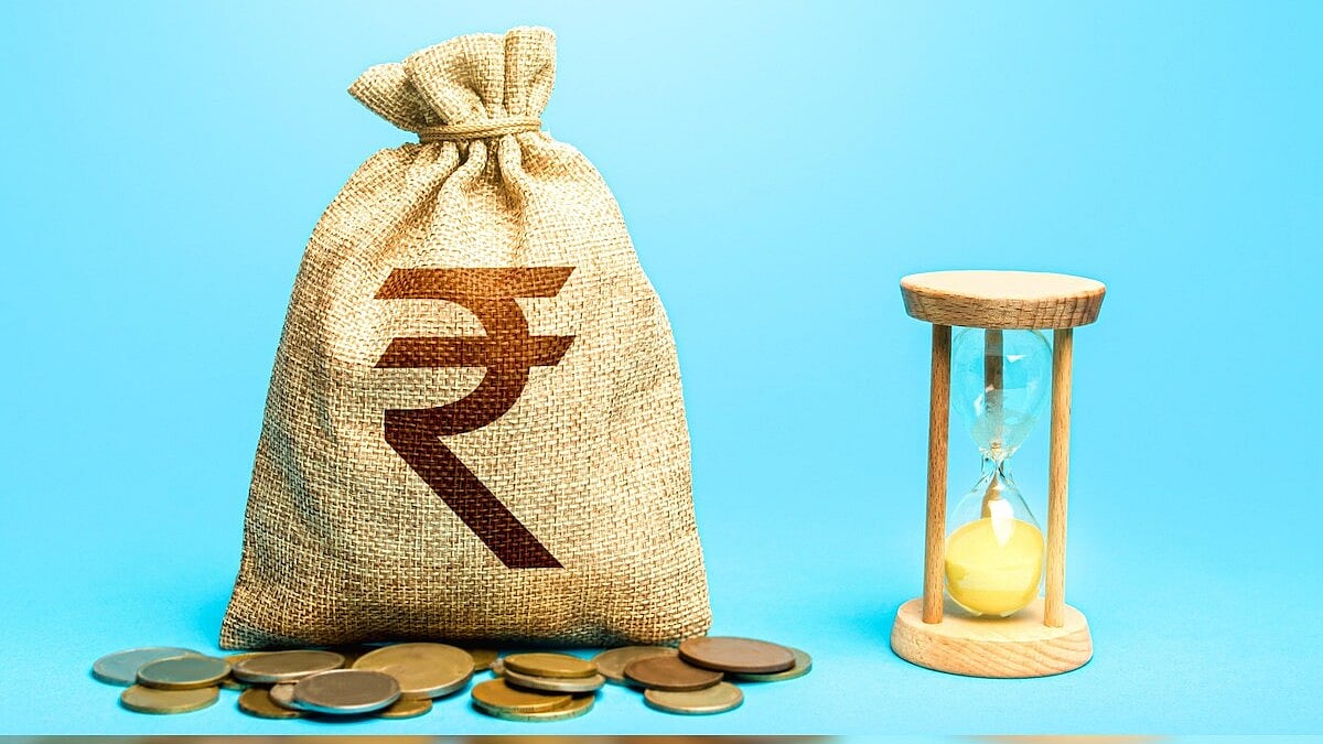 Indias External Debt Rises to $747.2 bn at Jun-End: RBI Data