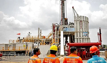 ONGC to Invest ₹8,110 Cr to Develop 172 Onshore Wells in Andhra, Gets ‘Green Nod’ from EAC