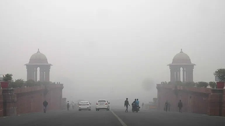 Toxic Air, PM2.5 Pollution Could Be Fuelling Surge in Rheumatoid Arthritis Cases in Delhi-NCR: Experts   