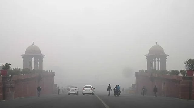Toxic Air, PM2.5 Pollution Could Be Fuelling Surge in Rheumatoid Arthritis Cases in Delhi-NCR: Experts   