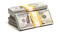 India's Forex Reserves Drop Below $700 bn                                                                