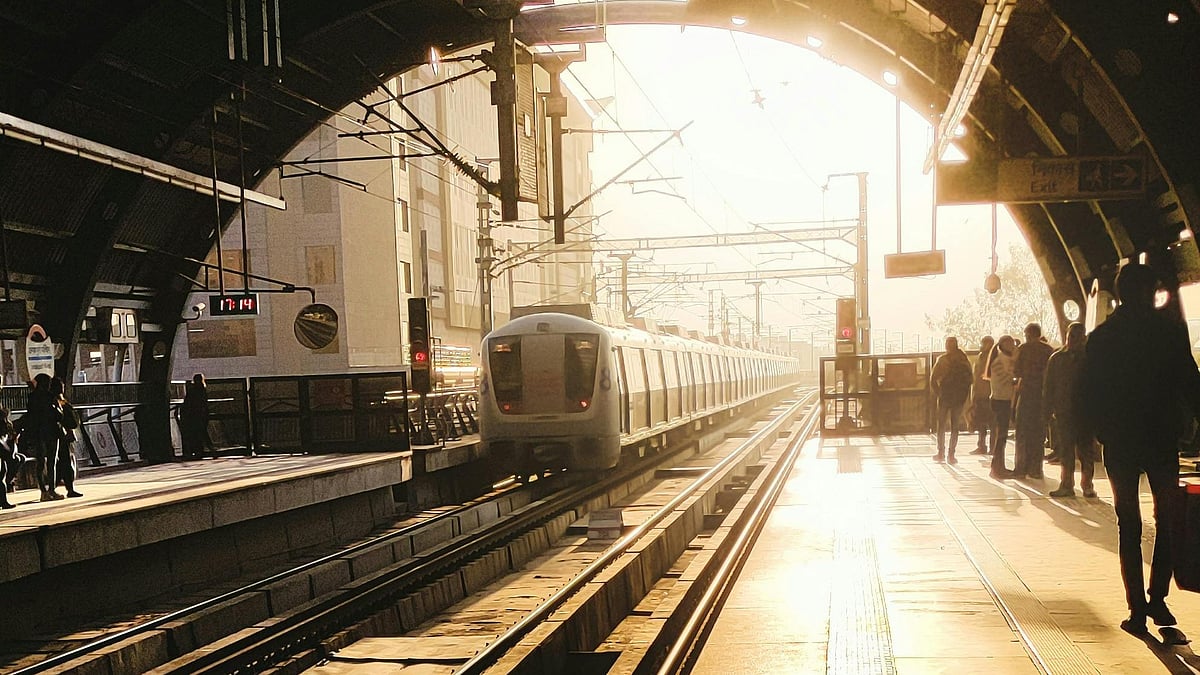 Photo by Ankit Gupta : Delhi Metro aims for 500 MU renewable energy to enhance efficiency and reduce costs