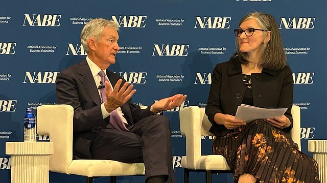 US Fed Rate Cut Likely in October, Signals Powell as Govt Shutdown Adds to Uncertainty