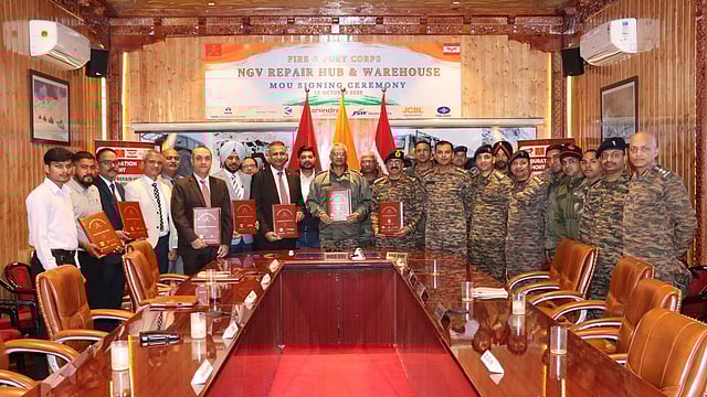 JCBL Group Inks Pact with Army to Set Up Vehicle Support Hub in Leh       