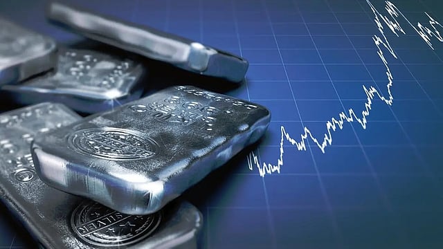 HZL Expects Silver Price to Stay Firm, Hover Around $55/Troy Ounce Until December     