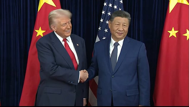 From Enemies to Friends: Xi and Trump Shake Hands as US Cuts China Tariffs to 47%