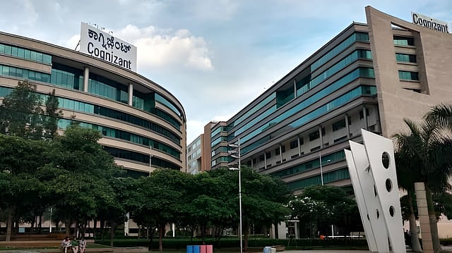 Cognizant Weighs India IPO to Tap Premium Valuations of Local IT Giants