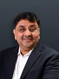 Who Is Bankim Brahmbhatt, the Indian-Origin CEO Accused in BlackRock’s $500 Mn Fraud Case? Who Is Bankim Brahmbhatt, the Indian-Origin CEO Accused in BlackRock’s $500 Mn Fraud Case?