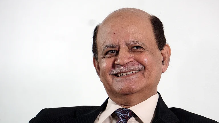 Lt. Gen. Dr S.P. Kochhar, Director General of the Cellular Operators Association of India (COAI) - null