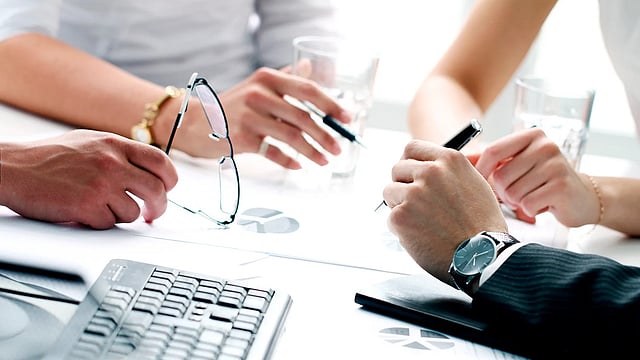 FPIs Pump ₹ 14,610 Cr into Indian Equities in Oct; Halt 3-Month Withdrawal Streak