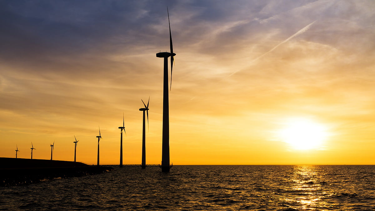 The government renews focus on offshore energy