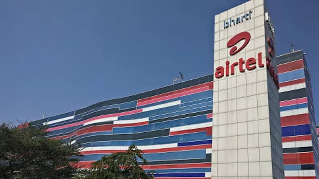 Singtel Offloads 0.8 % Stake in Bharti Airtel for ₹ 10,353 Cr