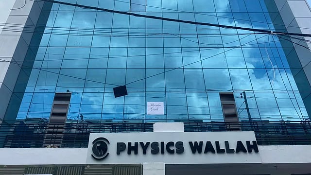 PhysicsWallah IPO Subscribed 7 % on Day 1
