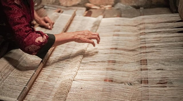 Delhi Govt Firms Up Plans To Promote Khadi