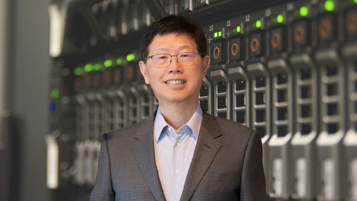 Hon Hai Technology Group Chairman Young Liu - null