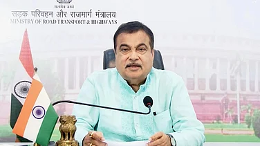 Gadkari Bats for 'Farmer Producer Companies' For Agricultural Development