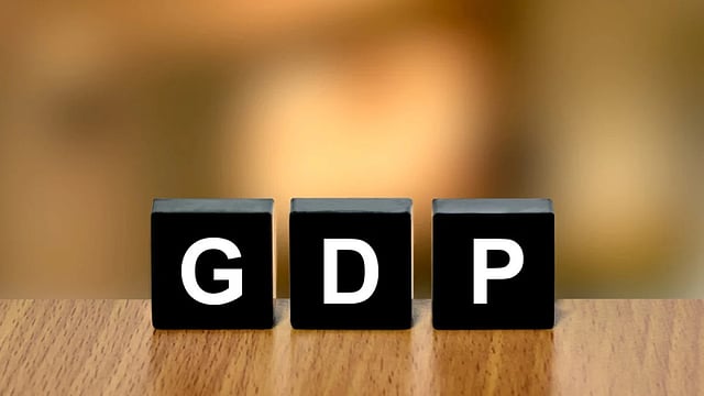 India’s Economy Likely Expanded 7.3% In September Quarter; Private Capex Remains Subdued