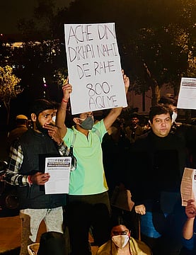 Delhi Pollution Protest Explodes Into Chaos; Check Top 10 Developments Here