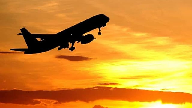 Direct Flights Between Pakistan, Bangladesh From December