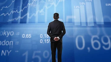 Meituan Posts First Loss in Nearly Three Years as Food-Delivery Price War Deepens