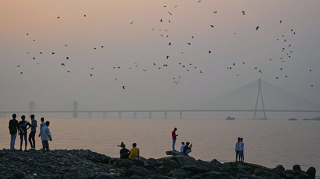 Mumbai Deploys GRAP-4 Amid Declining Air Quality Levels — What It Means for Residents