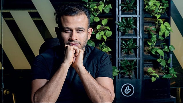 'Political Will' Is India’s Biggest Failure in Air Pollution Control, Says Cars24 Cofounder Vikram Chopra