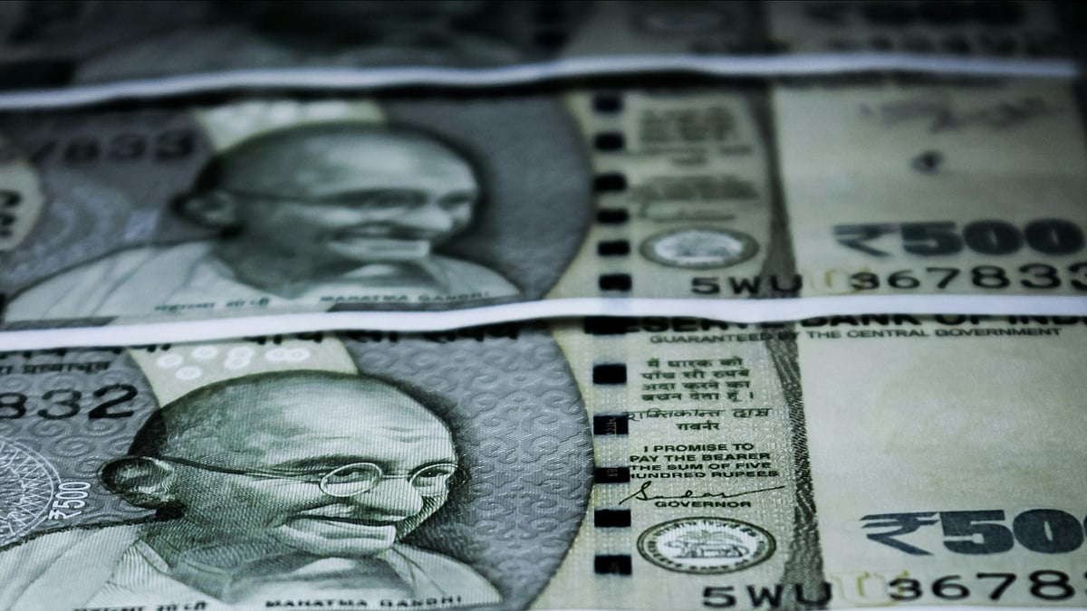 Nepali banks prepare for circulation of high-value Indian currency notes - Photo by Ravi Roshan