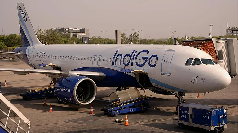IndiGo passengers stranded at airport due to mass flight cancellations last week - Photo by Madvortex