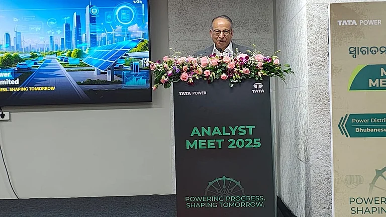 Tata Power CEO Praveer Sinha - null