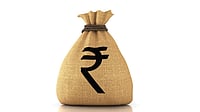 Rupee trades in narrow range against US dollar in early trade Rupee trades in narrow range against US dollar in early trade