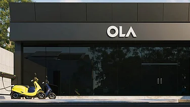 Ola Electric Expands Hyperservice, Launches Centres with Same-Day Serviceguarantee