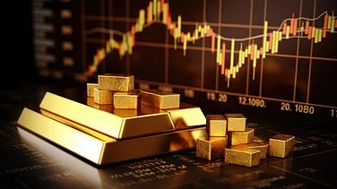 Gold Soars by ₹8,550, Silver by ₹20,500 After Import Duty Hike