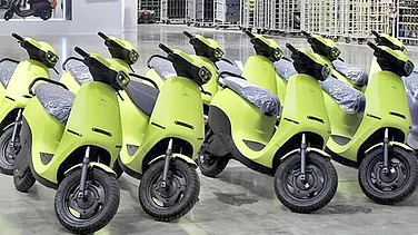 Ola Electric Receives Govt Certification For 4680 Bharat Cell Powered Roadster X+ Bike