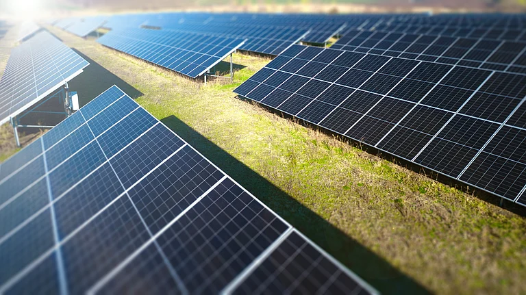 Solar panels in Rajasthan experiencing curtailment due to grid transmission limitations - null