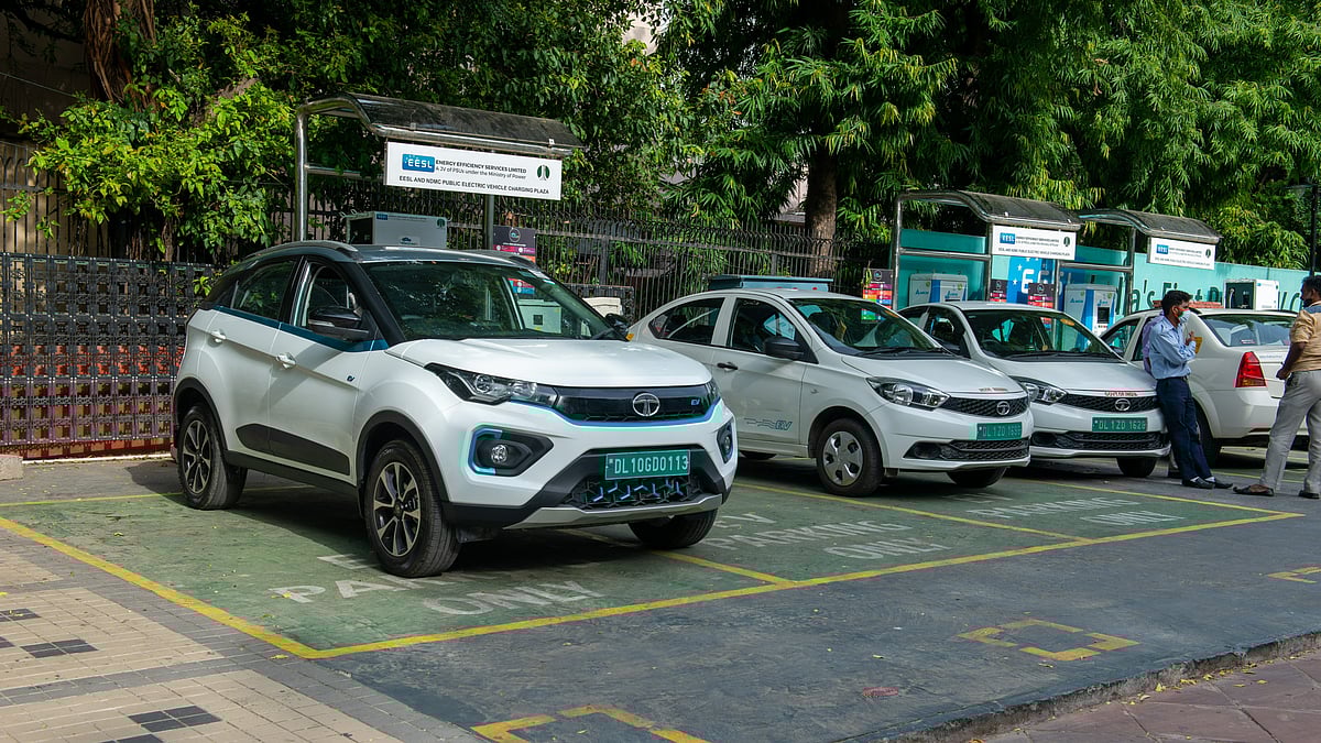 Uber partners with Delhi Government to boost public transport and cleaner mobility amid poor air quality - null