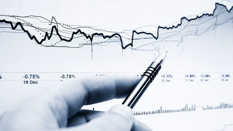 Stock Markets Trade Flat Amid Volatile Trends - null